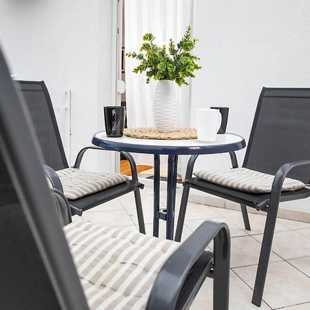 Apartman Gundulic Vinkovci Eksteriør billede