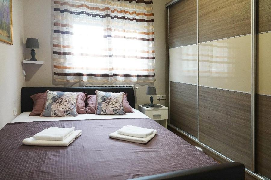 Apartman Gundulic Vinkovci Eksteriør billede