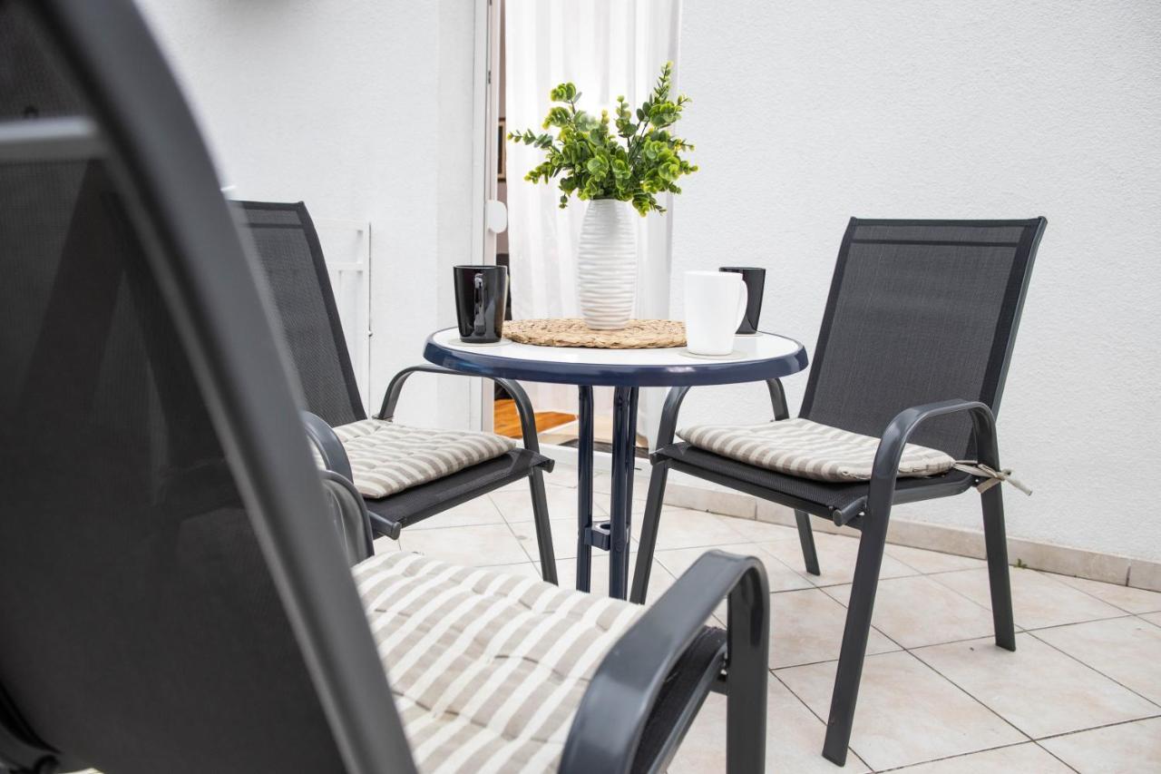 Apartman Gundulic Vinkovci Eksteriør billede